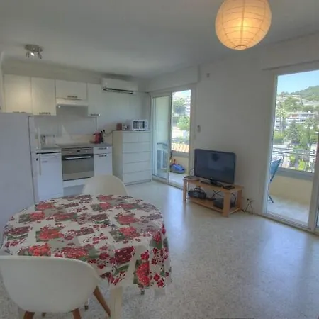 شقة 3 Etoiles Vue 150m Plages Parking Clim Wifi *