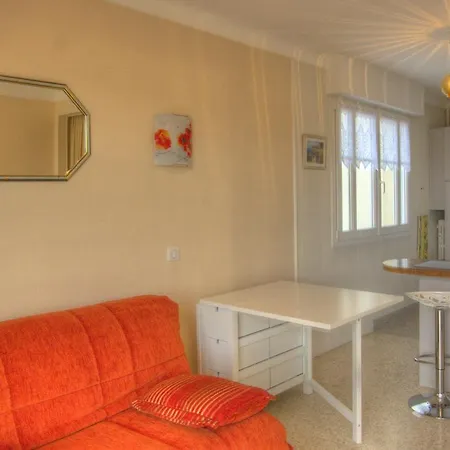 Apartment 3 Etoiles Vue 150m Plages Parking Clim Wifi *