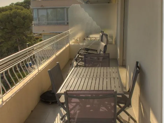 Daire 3 Etoiles Vue 150m Plages Parking Clim Wifi Cannes