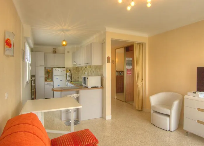 Daire 3 Etoiles Vue 150m Plages Parking Clim Wifi Cannes